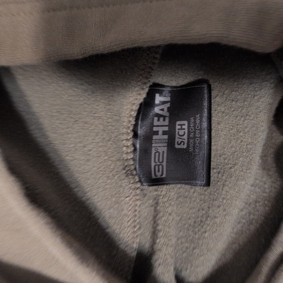 Upcycled army green ribbon native hoodie. - Picture 4 of 4